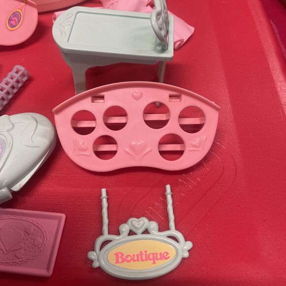 My Little Pony G1 Perm Shoppe Parts Lot Chair Comb Towel Shelf Makeup Shower Cap - Picture 2 of 16